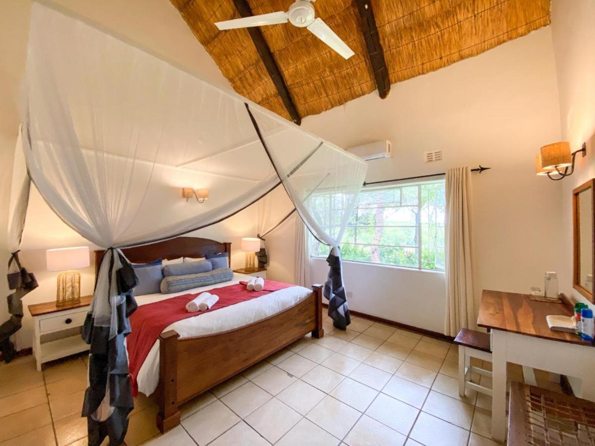 Drift Inn Victoria Falls Cameră foto