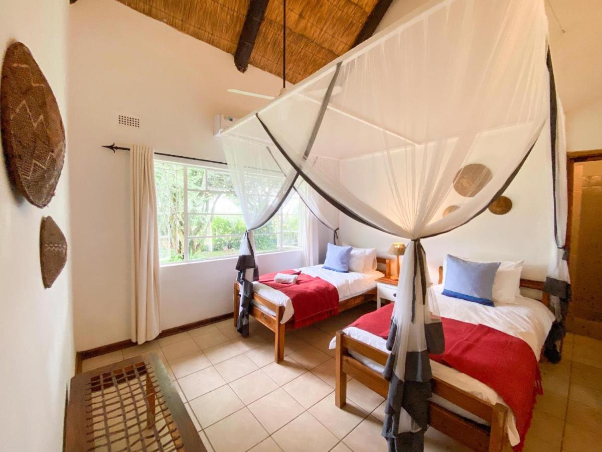 Drift Inn Victoria Falls Cameră foto